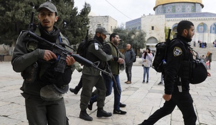 درگیری صهیونیست‌ها با نمازگزاران فلسطینی در مسجدالاقصی