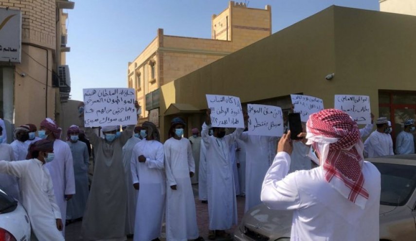 سلطنة عمان..العاطلون عن العمل يتظاهرون لليوم الثالث على التوالي