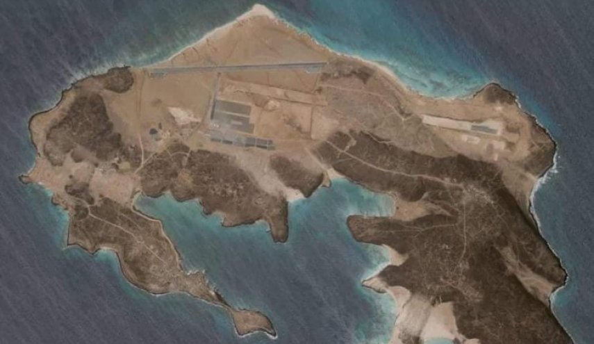 غضب يمني من تشييد الإمارات قاعدة عسكرية في جزيرة ميون