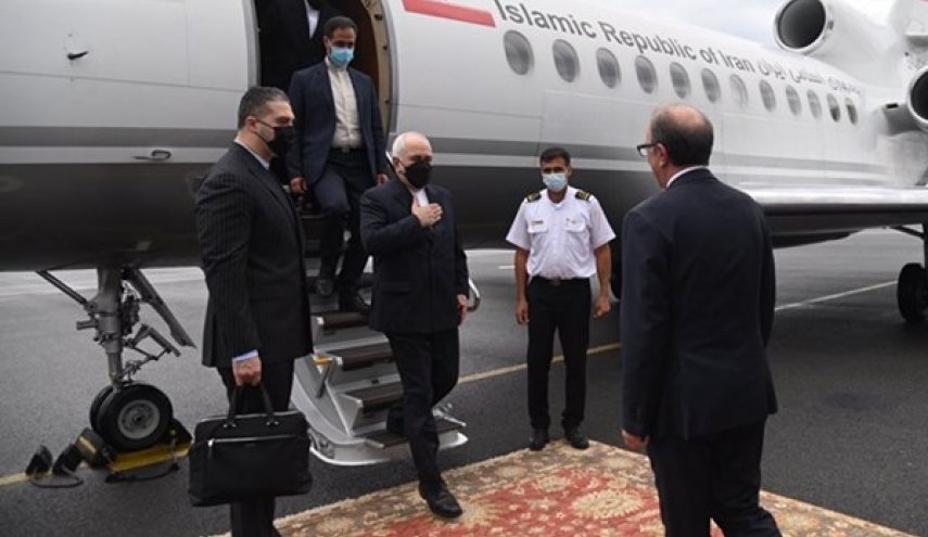 وزير الخارجية الايراني يصل الى يريفان