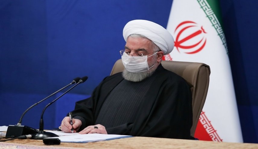 الرئيس روحاني يهنئ بالذكرى السنوية لاستقلال جمهورية أذربيجان