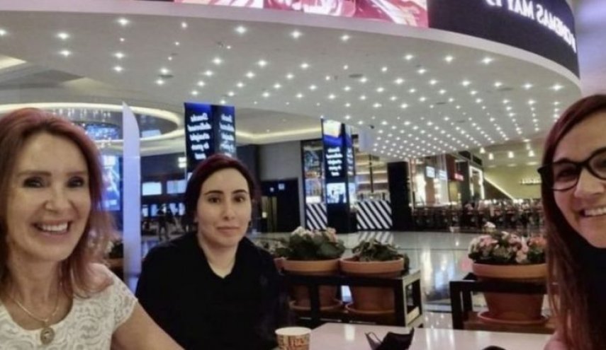 كشف سر الصورة الاخيرة لابنة حاكم دبي مع سيدتين في مطعم!