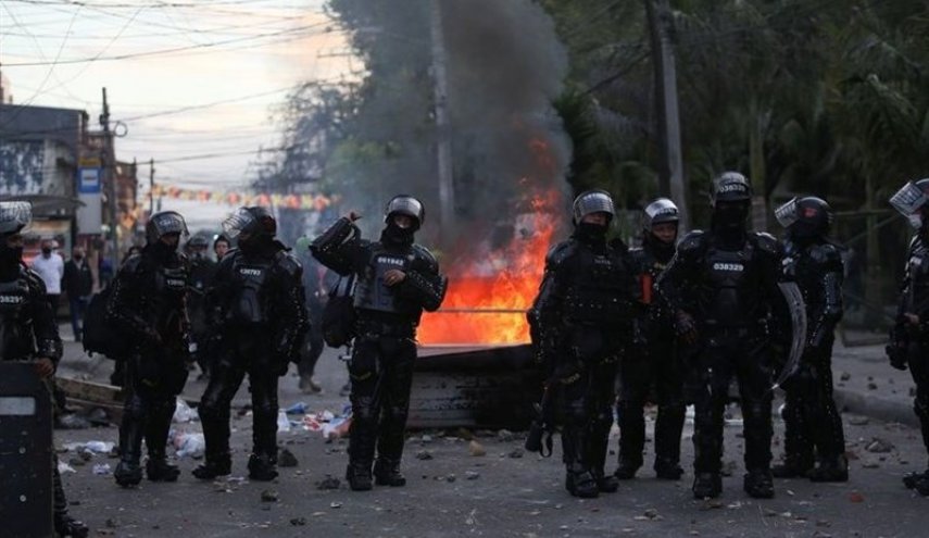 کشته شدن ۱۳ نفر در اعتراضات کلمبیا