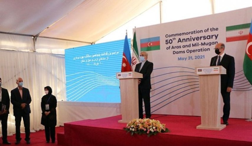 وزير الطاقة الآذربيجاني: سنواصل تبادل الطاقة مع ايران
