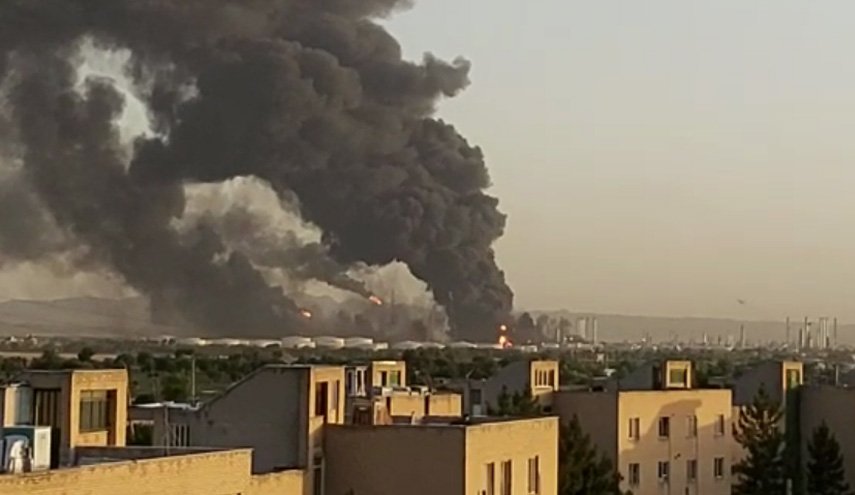 آتش‌سوزی عظیم در پالایشگاه شهید تندگویان تهران 