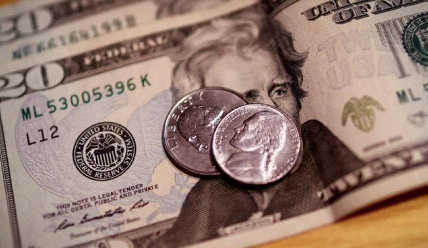 پوتین: اقدامات آمریکا به دلار به عنوان ارز ذخیره دنیا لطمه زده است