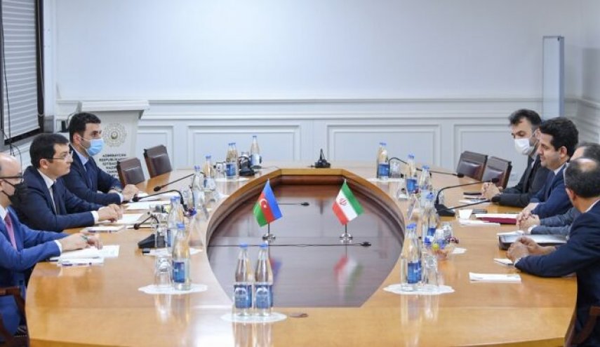 سفير ايران في باكو يبحث التعاون التجاري مع وكيل وزارة الاقتصاد الاذربيجاني