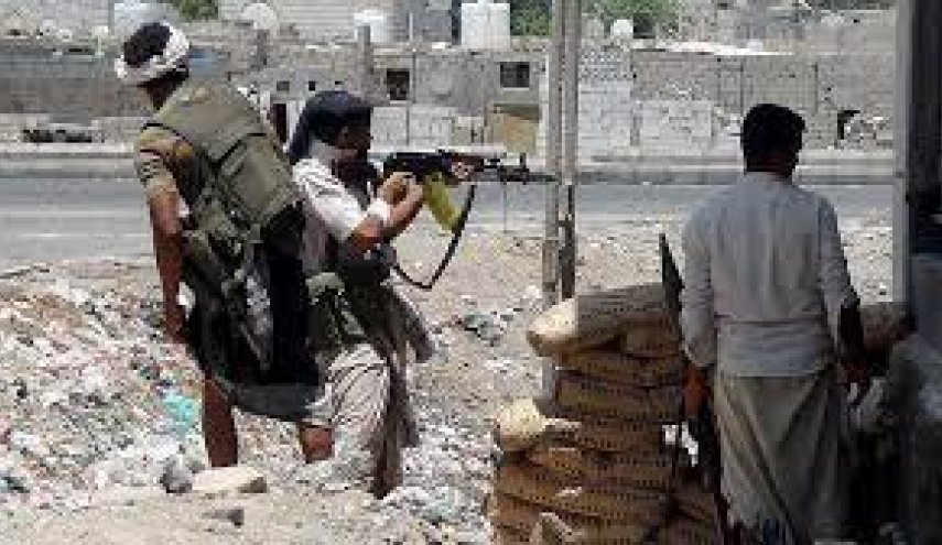 زخمی شدن 10 یمنی در حملات خمپاره‌ای مزدوران سعودی