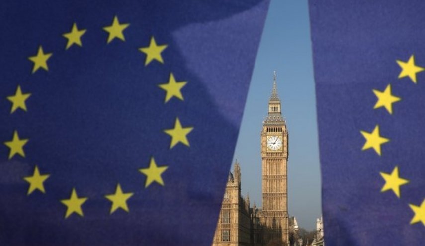 الاتحاد الأوروبي يهدد بريطانيا بموجب اتفاقية 