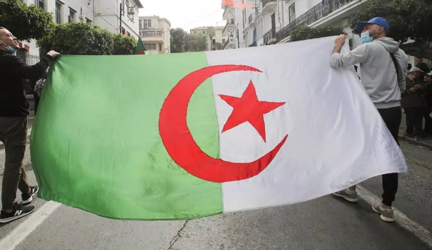الصمت الانتخابي في الجزائر يبدأ عند منتصف الليل