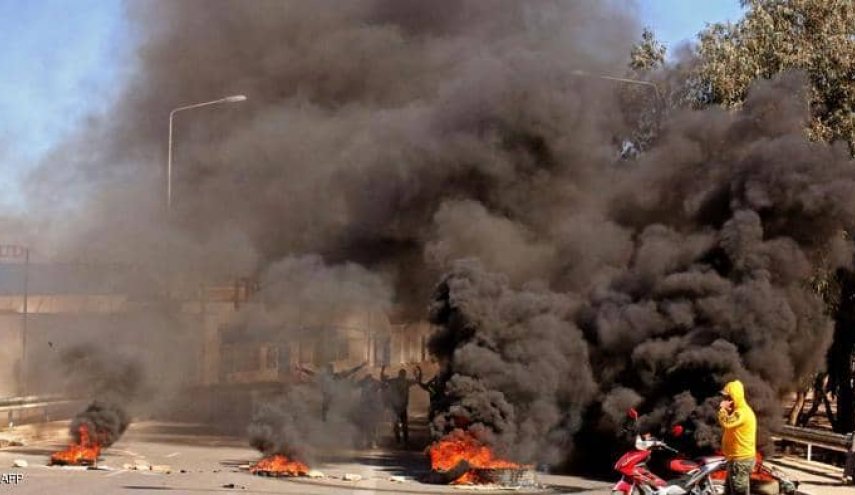 اشتباكات في تونس مع قوات الأمن في تظاهرات ضد انتهاكات الشرطة