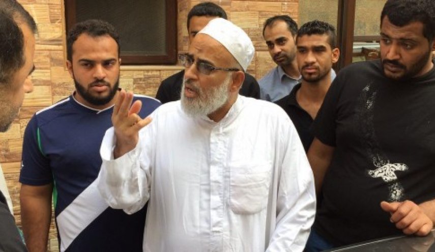 البحرين: رجل دين معتقل يدق ناقوس الخطر بشأن صحته