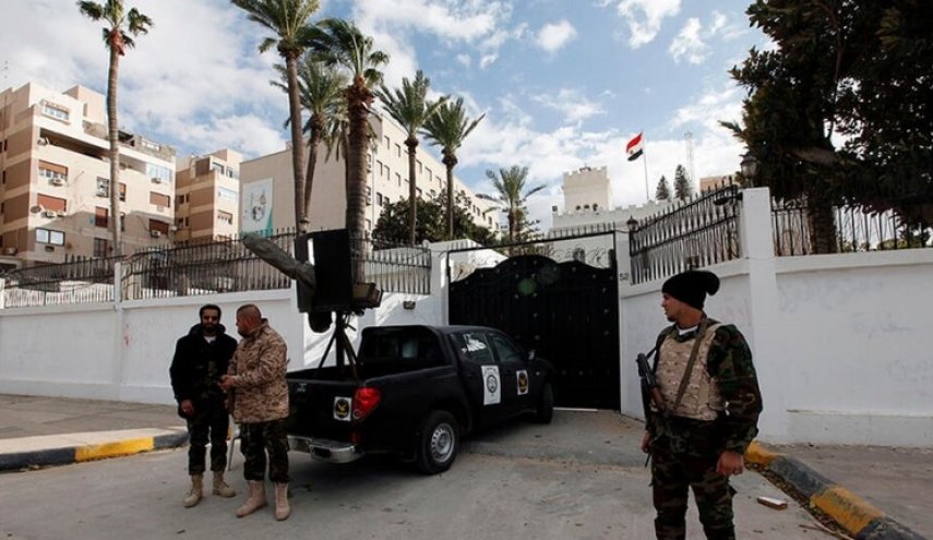 السفارة المصرية في ليبيا ترد على أنباء تعرضها لاقتحام وسرقة