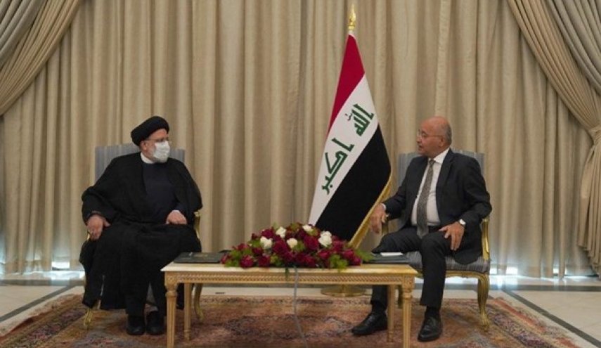 الرئيس رئيسي يتلقى اتصالا من الرئيس العراقي.. ماذا دار بينهما؟