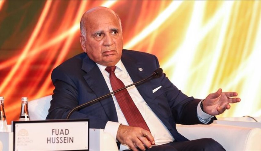 تاکید وزیر خارجه عراق بر خنثی سازی بحران‌های منطقه