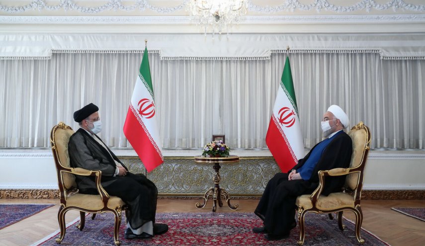 الرئيس المنتخب يزور روحاني
