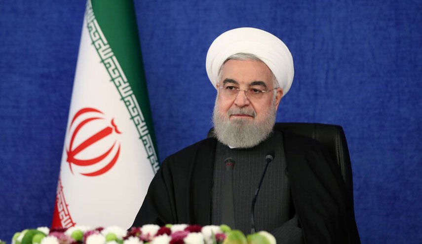 روحانی: ایران به لحاظ گازرسانی و شبکه گاز سراسری رتبه اول دنیا را دارد/ فراهم کردن دسترسی ۹۵ درصد مردم به شبکه گاز سراسری در کشور/ پیشی گرفتن ایران از قطر در برداشت منابع گازی مشترک