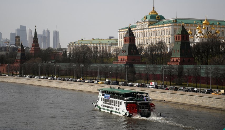 الكرملين يرحب باقتراح عقد قمة بين روسيا والاتحاد الأوروبي

