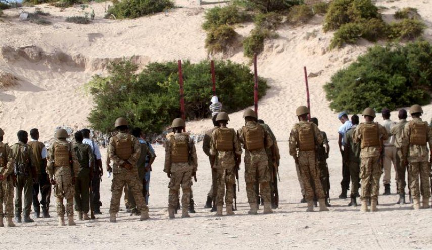 الصومال.. تنفيذ حكم الإعدام بحق 18 من عناصر حركة الشباب الإرهابية