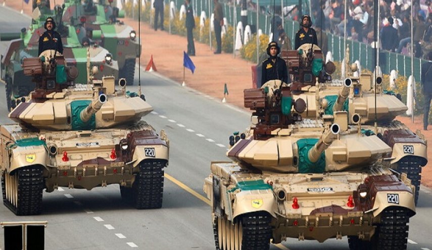 الهند تعزز قواتها على الحدود مع الصين

