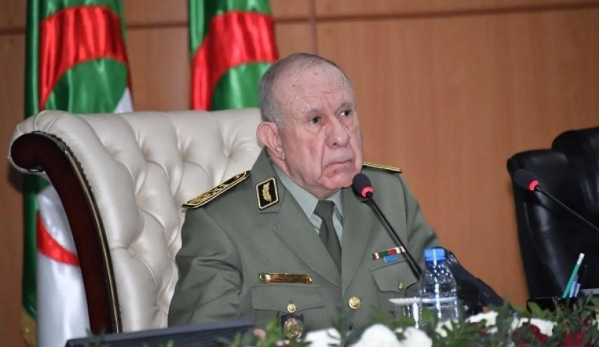بـ7 مليارات دولار.. الجزائر نحو صفقة عسكرية ضخمة مع روسيا