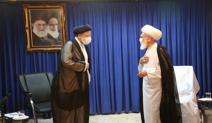 الرئيس الايراني المنتخب يلتقي مراجع الدين في مدينة قم
