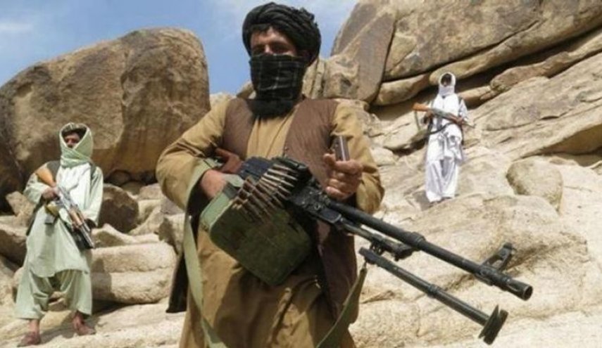 طالبان تسيطر على معبر حدودي بين أفغانستان وتركمانستان