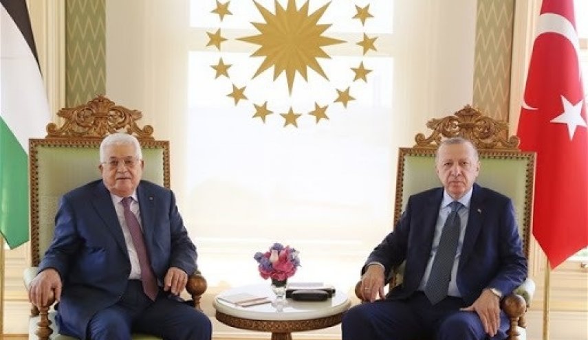 عباس يلتقي الرئيس التركي في أنقرة