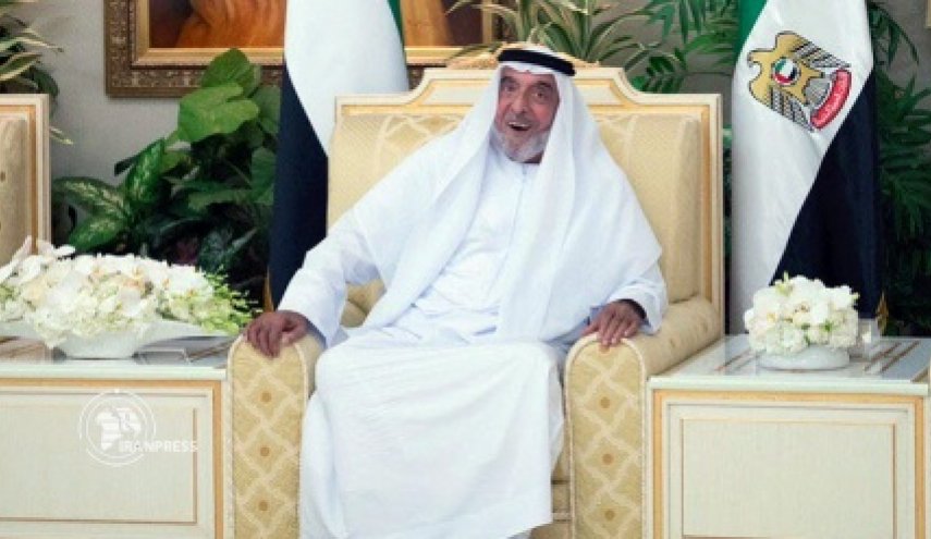 ناشط إماراتي يكشف معلومات جديدة عن رئيس دولة الإمارات