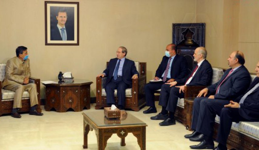 وزير الخارجية السوري يتسلم أوراق اعتماد السفير الهندي