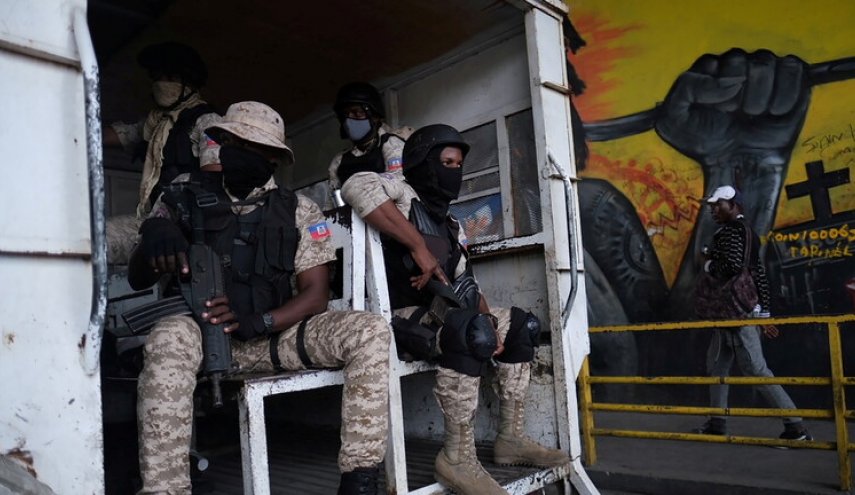 شرطة هايتي تبحث عن سيناتور سابق للاشتباه بضلوعه في اغتيال الرئيس مويز