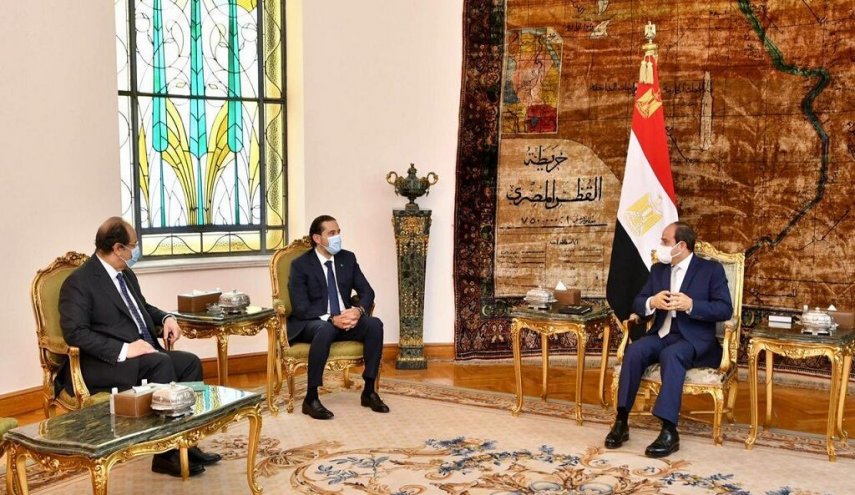 رایزنی حریری با مقامات مصر پیش از ارائه اسامی کابینه به میشل عون