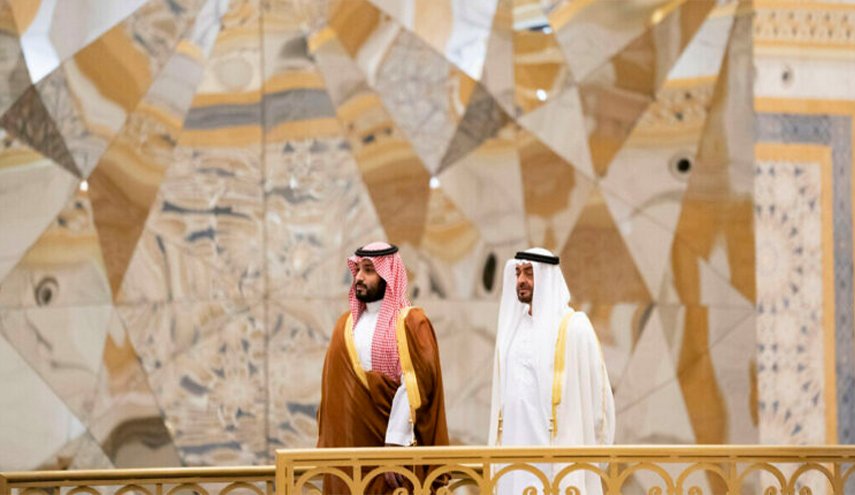 محمد بن زايد يبتز السعودية للاتفاق على إنتاج النفط
