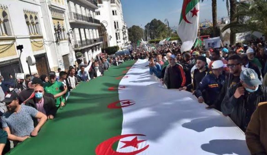 أحزاب جزائرية تستنكر بشدة تصرف الدبلوماسية المغربية في نيويورك
