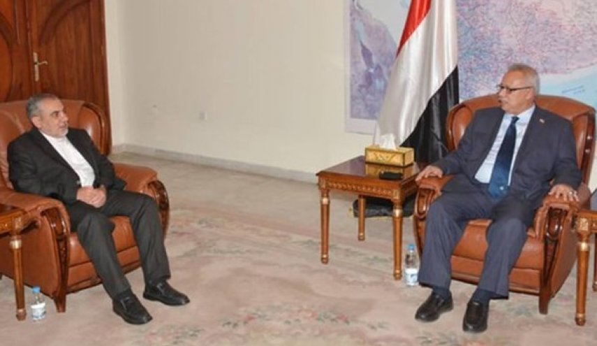 السفير الايراني يبحث مع رئيس الوزراء اليمني علاقات التعاون بين البلدين
