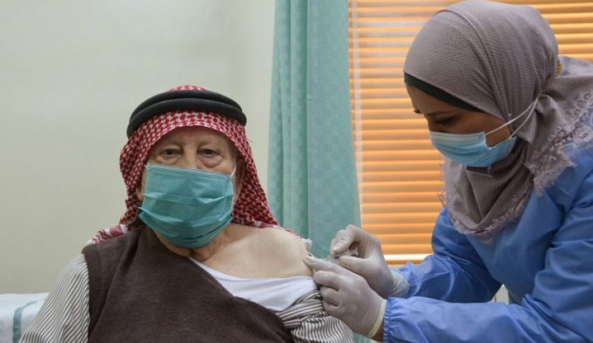 جدل في الأردن بعنوان 'إجباريّة التطعيم' يُطلق حملة لـ'إسقاط قانون الدفاع'