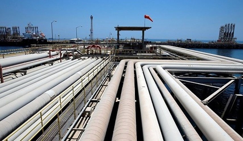 آغاز بهره‌برداری از طرح‌ ملی خط لوله انتقال نفت خام گوره تا جاسک/ امکان بارگیری نخستین محموله صادرات نفت ایران از دریای عمان فراهم شد