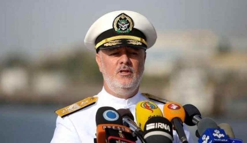 حضور فرمانده نیروی دریایی ارتش ایران در رژه دریایی ارتش روسیه
