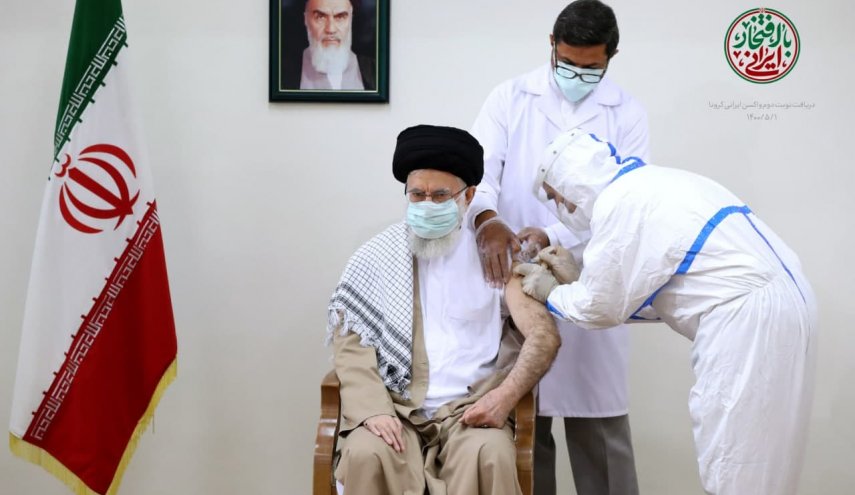 رهبر معظم انقلاب نوبت دوم واکسن ایرانی کرونا را دریافت کردند
