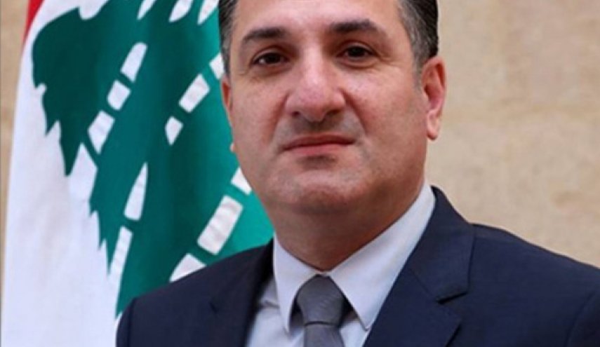 وزير الاتصالات اللبناني ينفي نية المجلس الاعلى للدفاع قطع الاتصالات