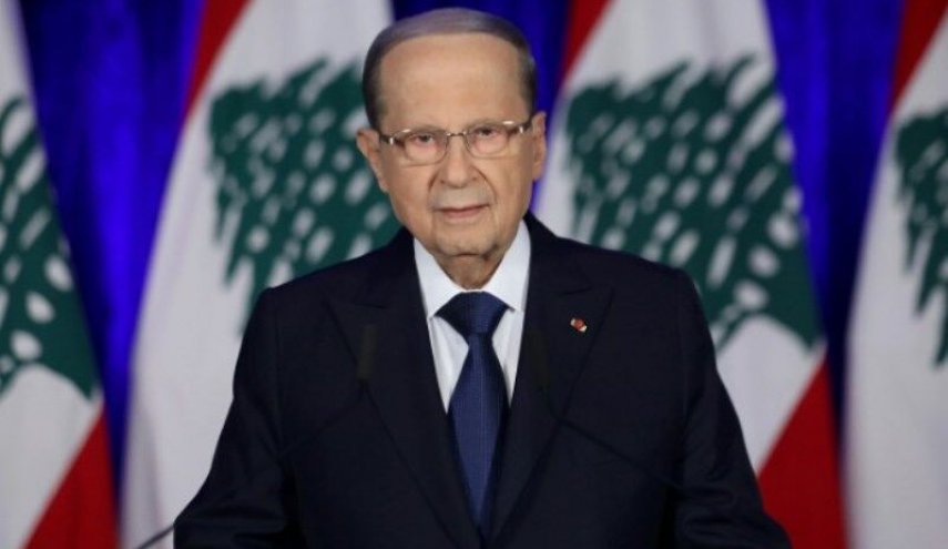 عون يجري استشارات نيابية ملزمة لتسمية رئيس للحكومة اللبنانية