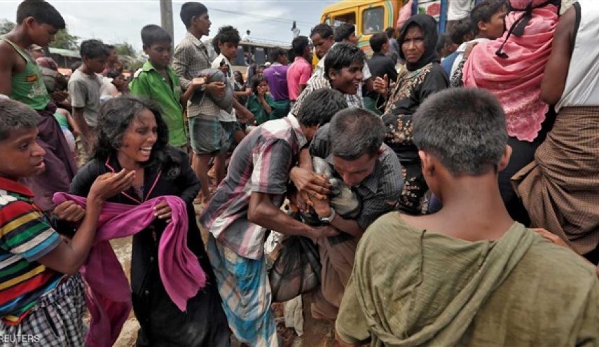 الانهيارات الأرضية  تبتلع 5 من افراد الروهينغا في مخيم ببنغلاديش
