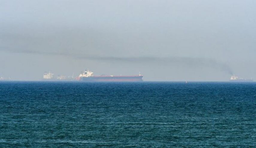 ادعای منابع صهیونیستی: دو خدمه کشتی مورد حمله در دریای عمان کشته شدند