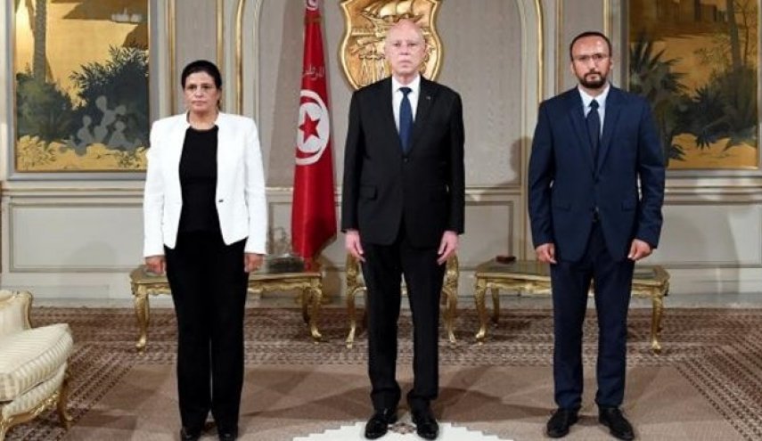 برکناری ۲ وزیر تونسی و تکذیب اقامت اجباری الغنوشی