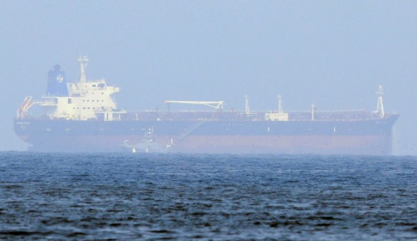 تفاصيل جديدة عن الحادث البحري قرب سواحل الفجيرة في الإمارات 