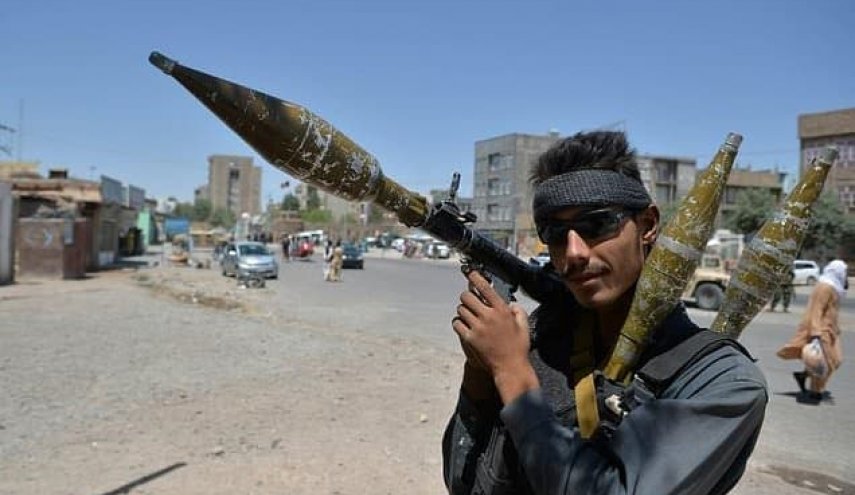درخواست ارتش افغانستان از مردم لشکرگاه: شهر را ترک کنید