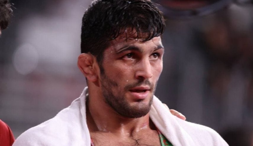المصارع الإيراني حسن يزداني الى نهائيات بطولة المصارعة الحرة