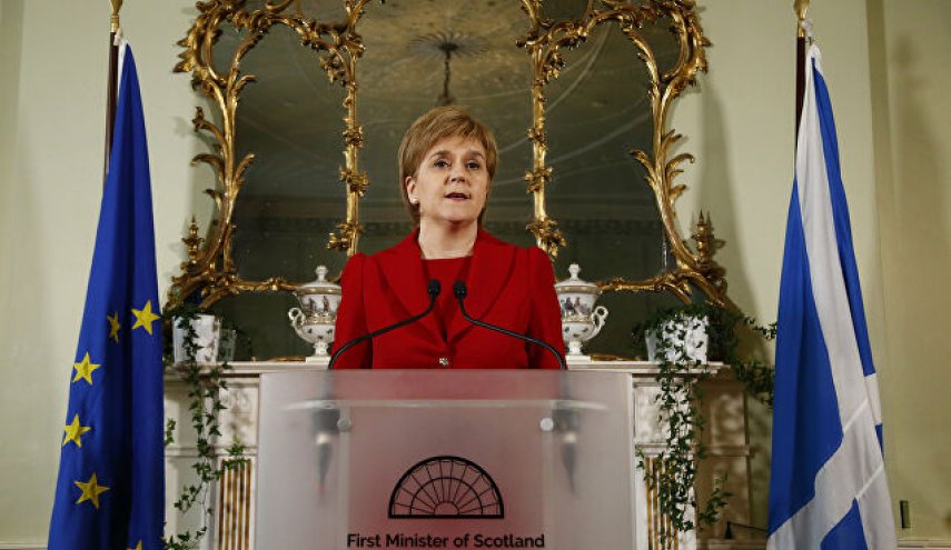 رئيسة وزراء اسكتلندا تعرب عن دهشتها لرفض جونسون لقاءها