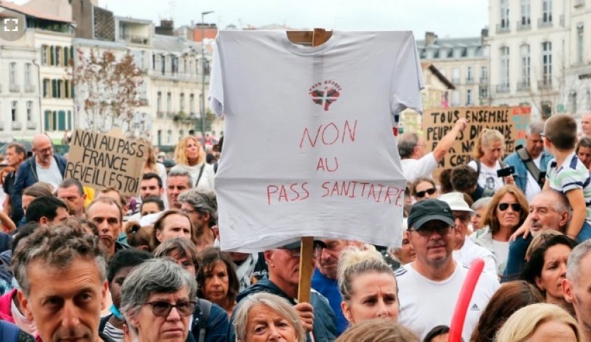 «گواهی‌نامه کرونا» در فرانسه دردسرساز شد