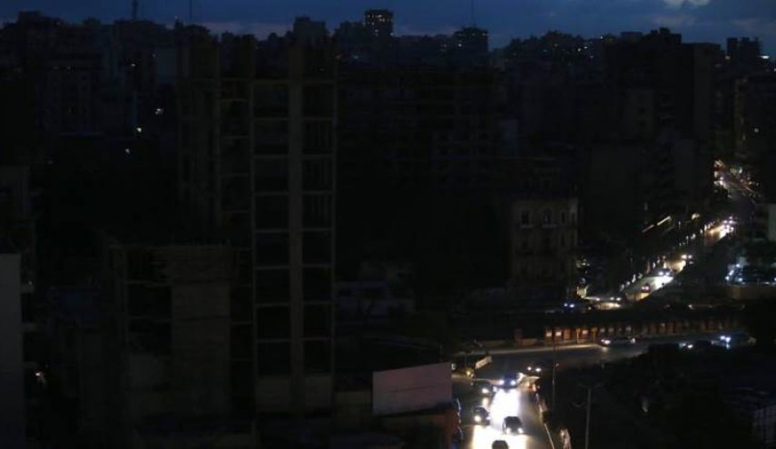 لبنان: صيدا عاشت ليلة من العتمة الشاملة بسبب نفاد المازوت